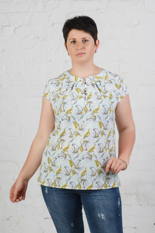 Летняя блуза на пуговицах б-612