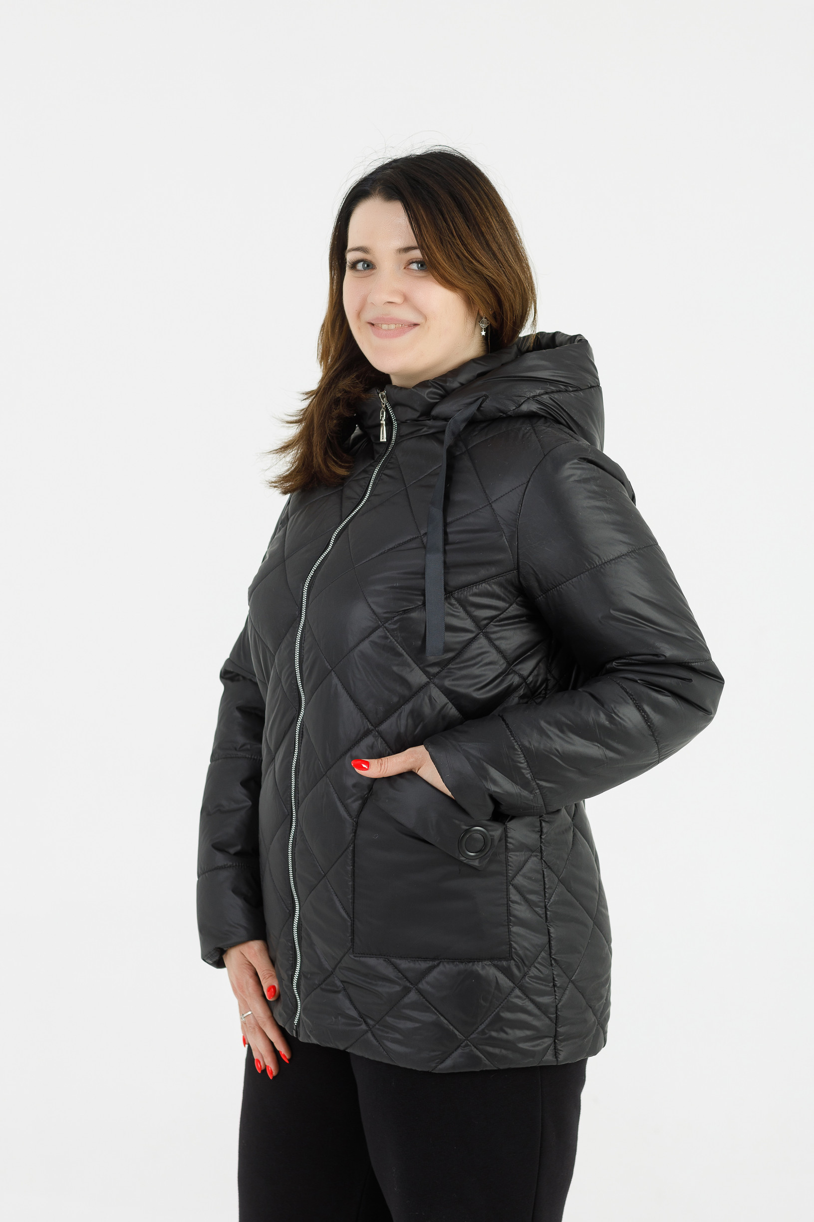 Демисезонная женская куртка чёрного цвета Кери