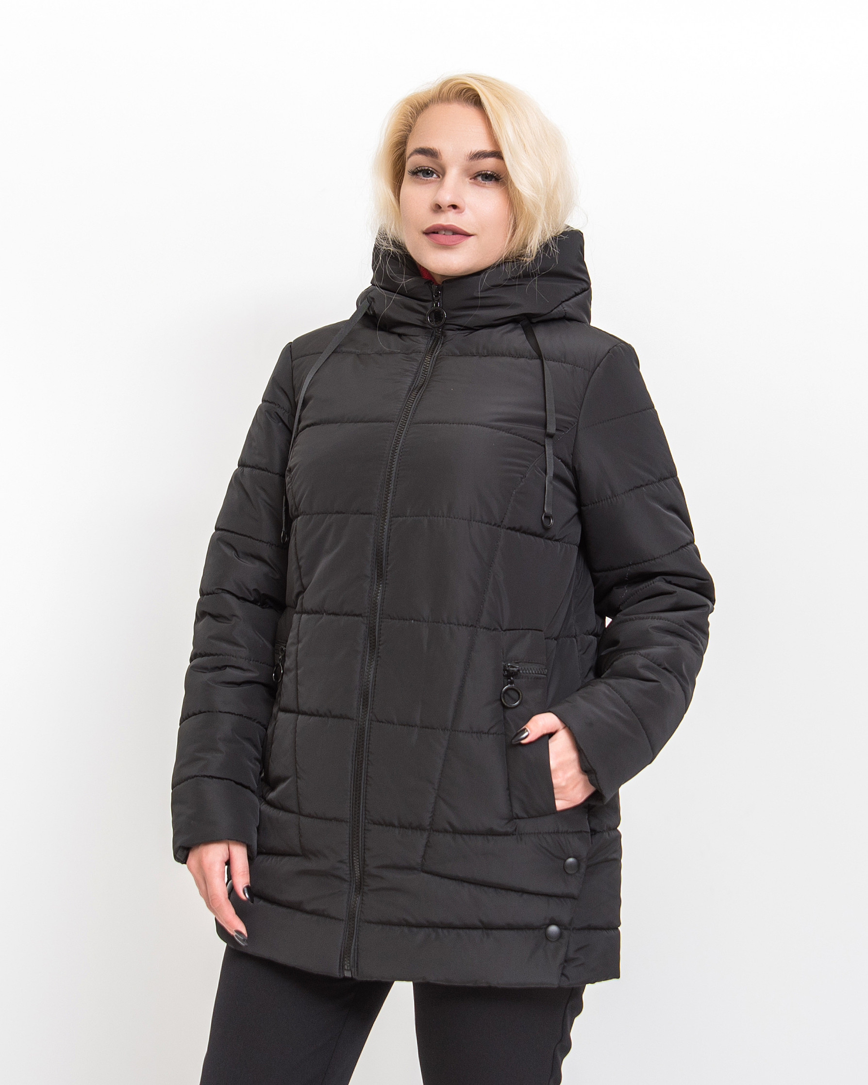 Демисезонная женская куртка Альма чёрного цвета