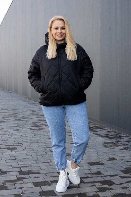 Демісезонна куртка чорного кольору к-279