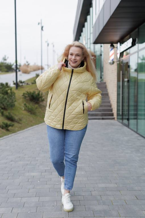 Демісезонна куртка бананового кольору к-286