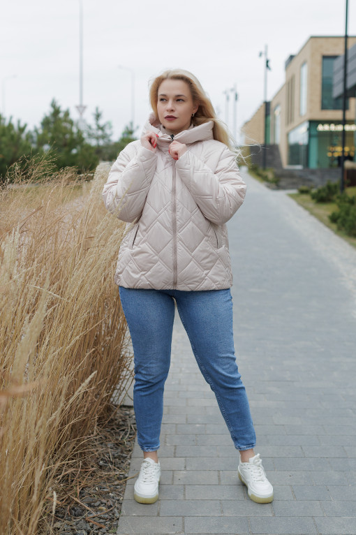 Демісезонна куртка пудрового кольору к-279