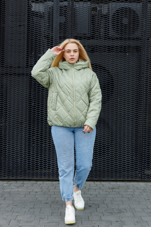 Демісезонна куртка горохового кольору к-279