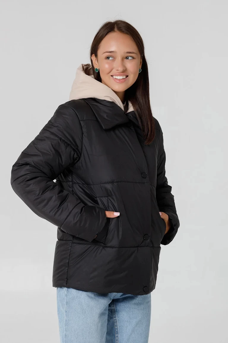 Осенняя женская куртка чёрного цвета к-234