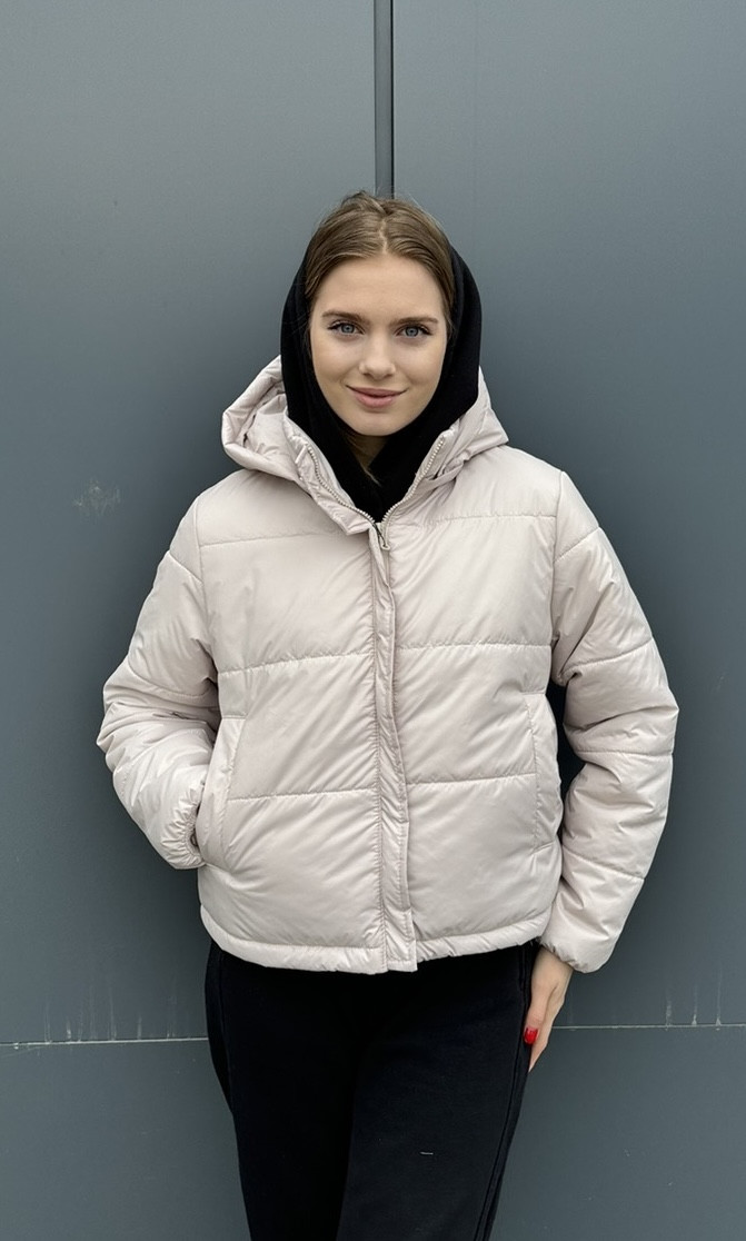 Демисезонная женская куртка пудрового цвета к-296