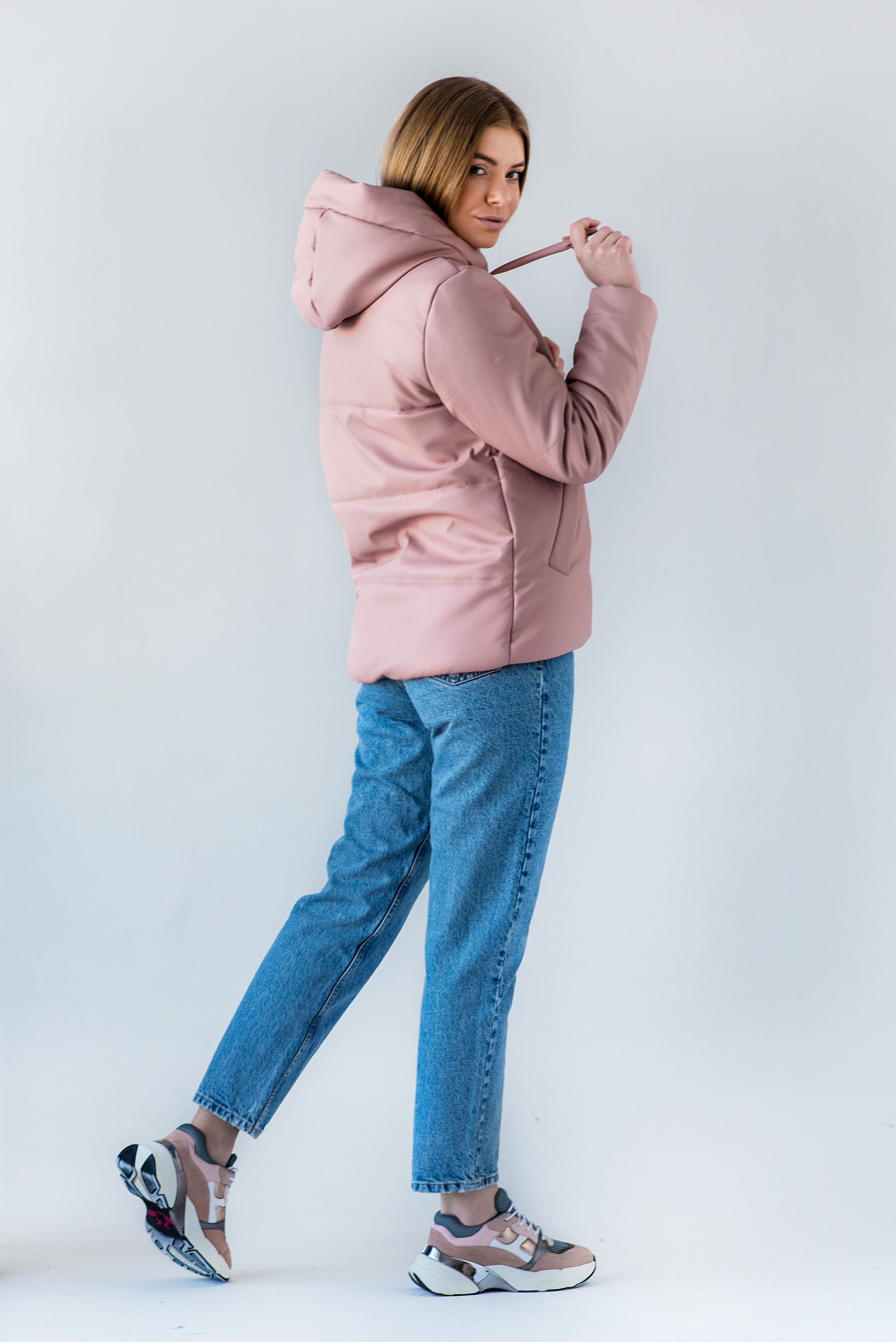 Напівспортивна  куртка для дівчини з еко-шкіри Тутсі рожева