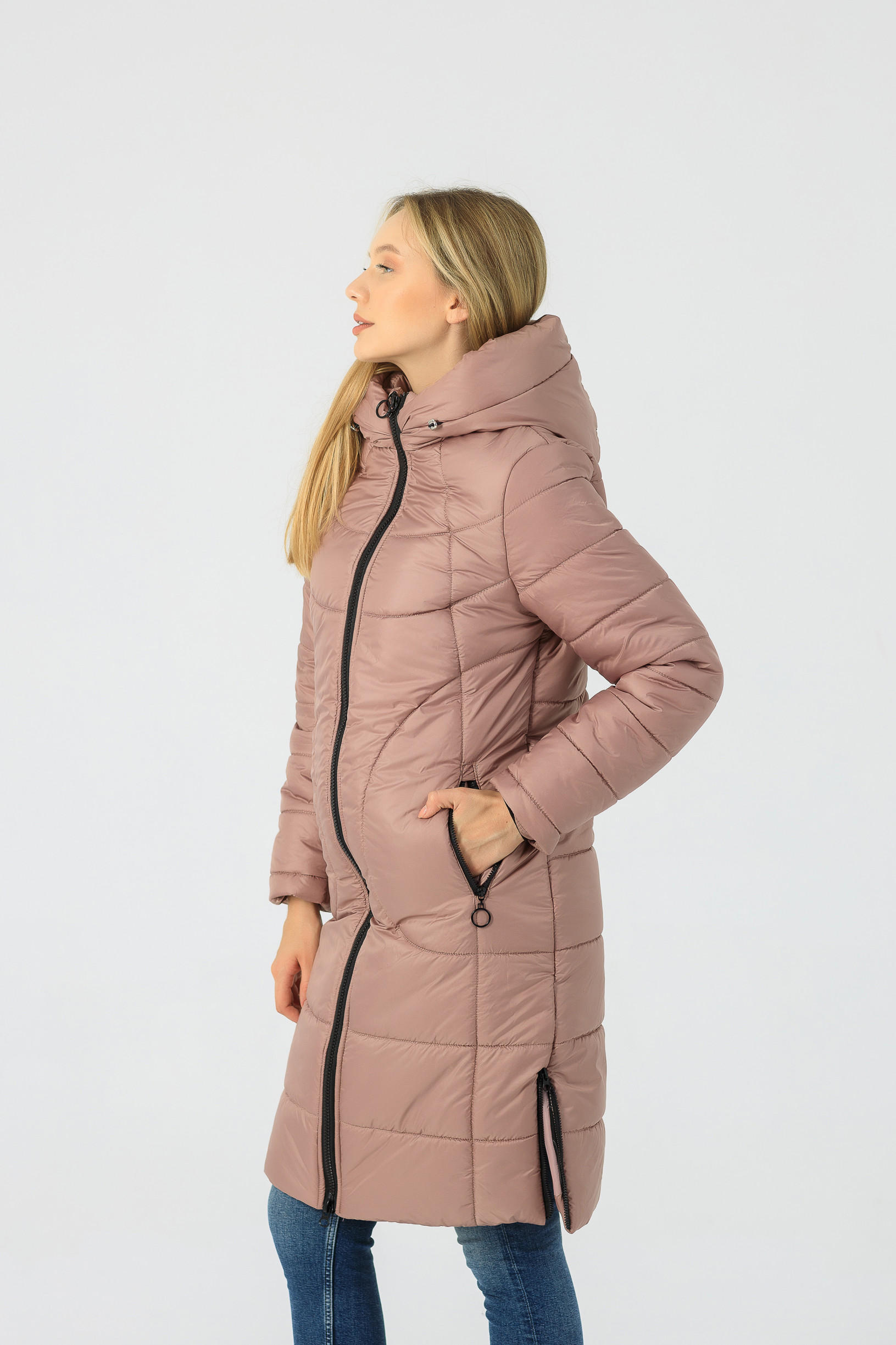 Зимнее женское пальто Шейла розового цвета