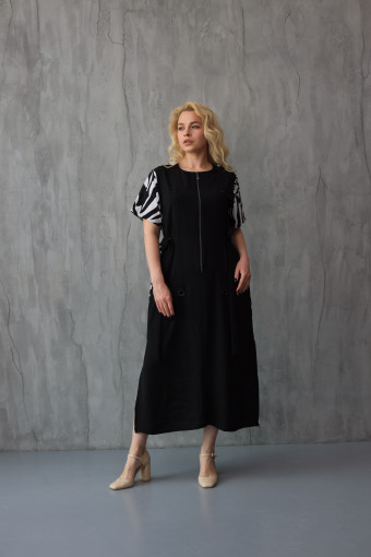 Легке літнє плаття з крепу 